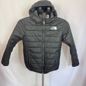 The North Face Youth Medium Reversible Jacket Black Hooded Puffer Coat
